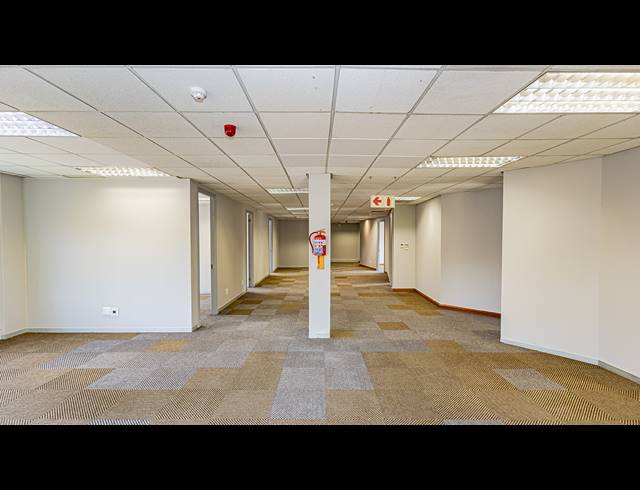 316M² OFFICE TO LET IN FERNDALE